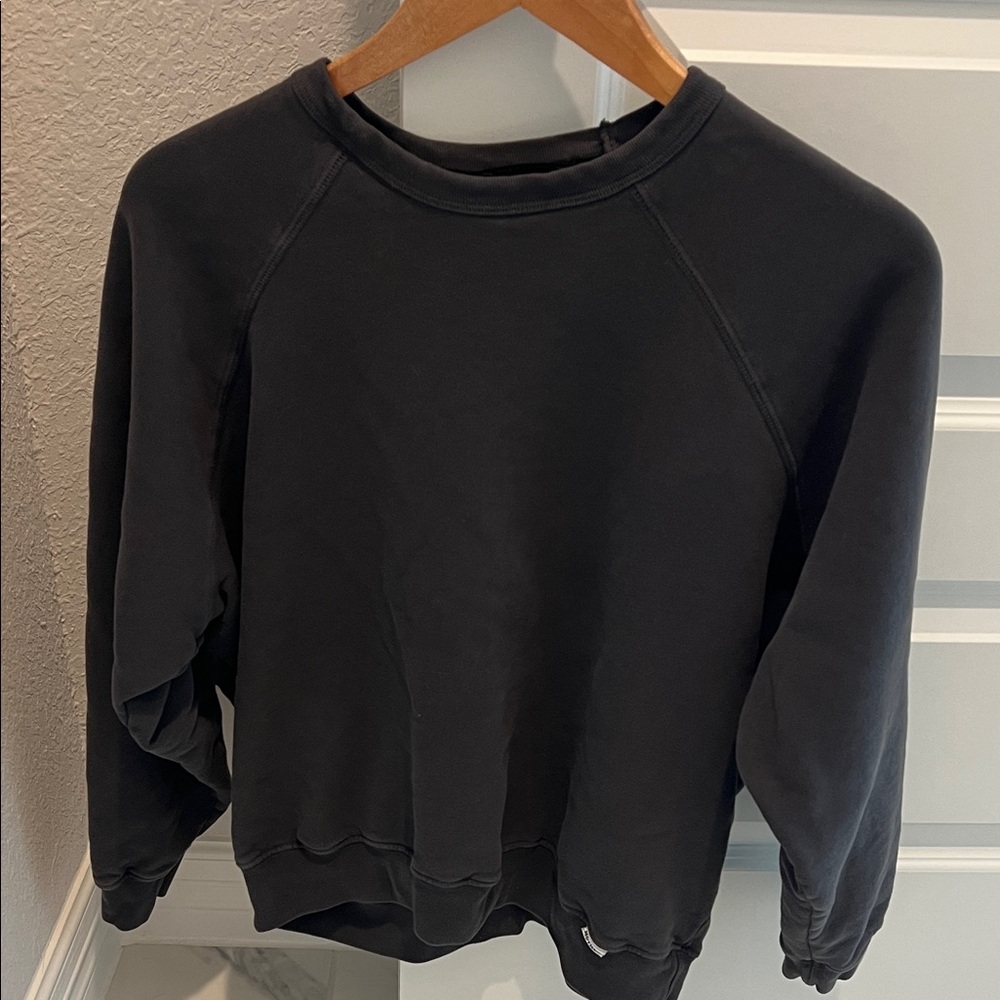 MOTHER The Biggie Concert Sweatshirt, Faded Black, Size Medium